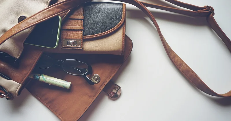 Le choix du sac : l'accessoire que personne ne prend au sérieux